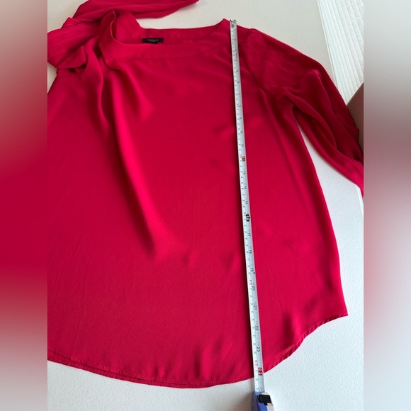 Ann Taylor Blouse Size Small - Picture 4 of 6